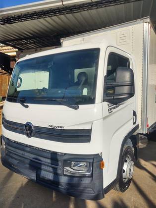 VOLKSWAGEN DELIVERY EXPRESS 2.8 TURBO DIESEL CHASSI 4X2 MANUAL